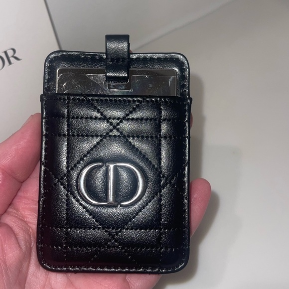 New Dior mirror and card holder - Picture 6 of 7